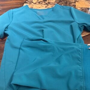 Figs Teal Scrub Set
